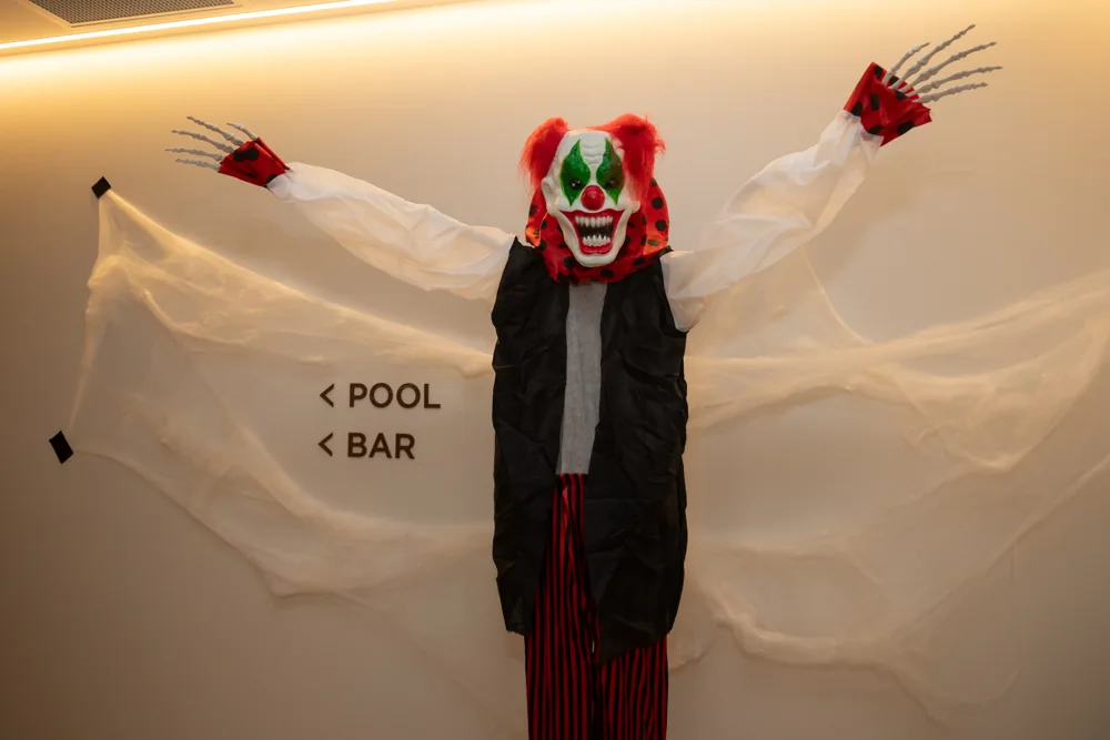 Halloween Party at Bounce Surfers — photograph 27