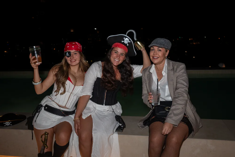 Halloween Party at Bounce Surfers — photograph 41